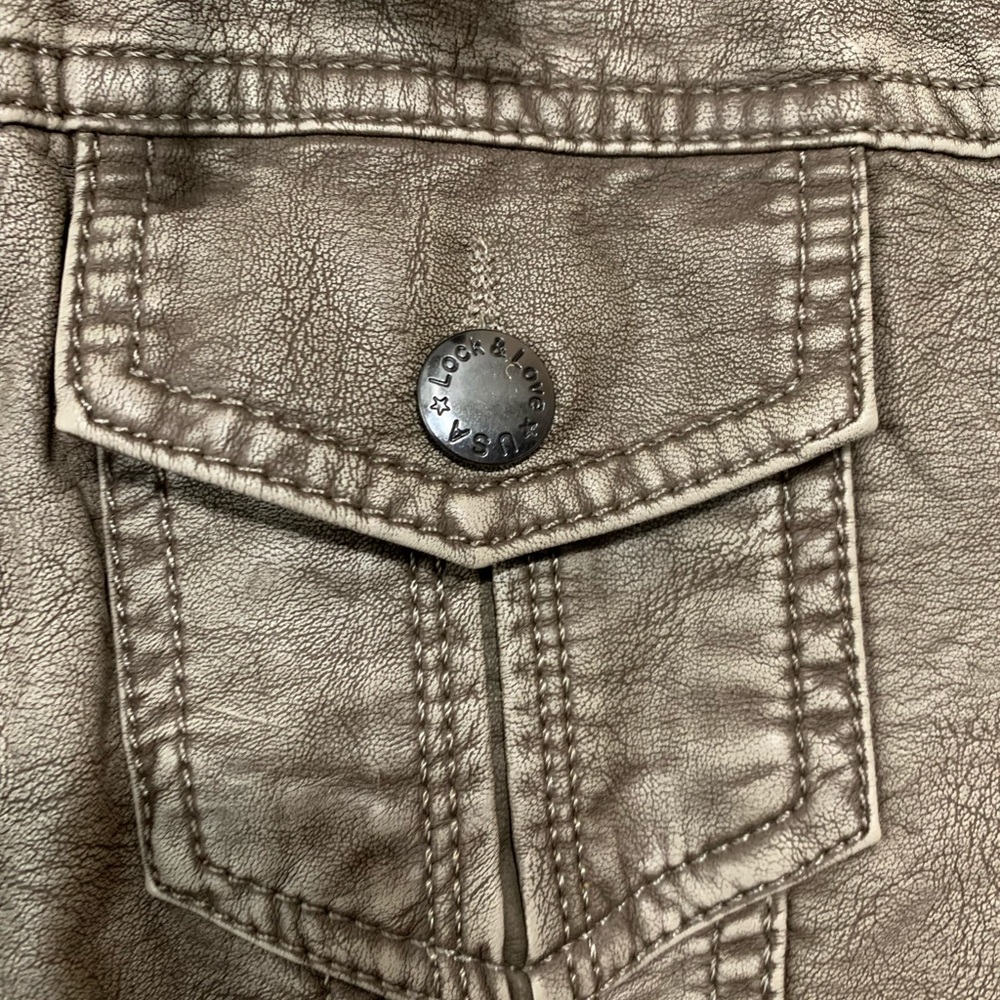 Jacket - Picture 5 of 10
